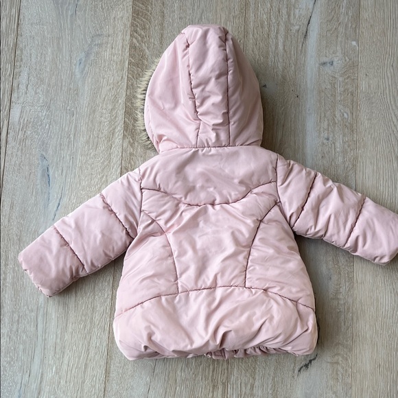 Zara Hooded Puffer Jacket with Faux Fur Trim 18-24 month - Picture 3 of 4